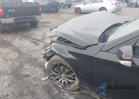 2015 Infiniti Q50 Premium z USA, uszkodzony, nr VIN JN1BV7AR4FM422373